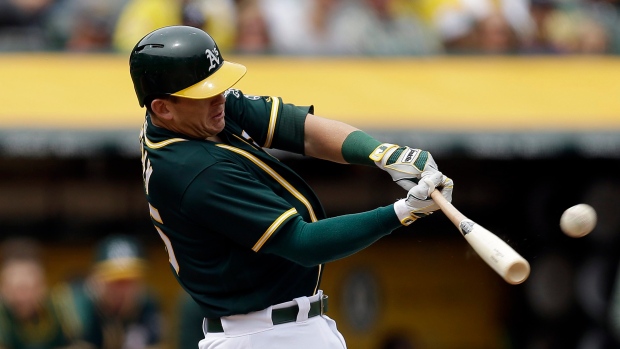 A's fall to Mariners 4-3