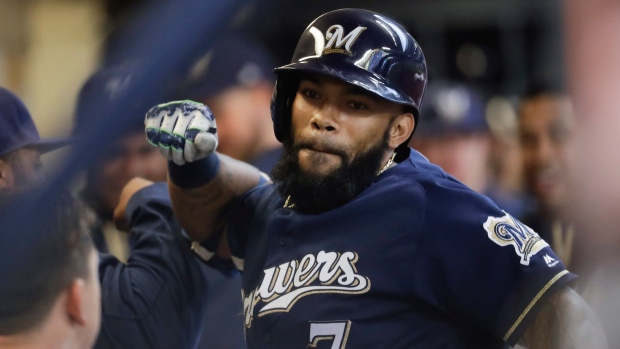 Eric Thames homers again, Reds lose to Brewers