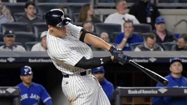 One month into toe injury, Aaron Judge begins hitting off a tee but says  he's unable to run