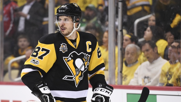 Sidney Crosby talks puppy accidents, Stanley Cup runs in rare long