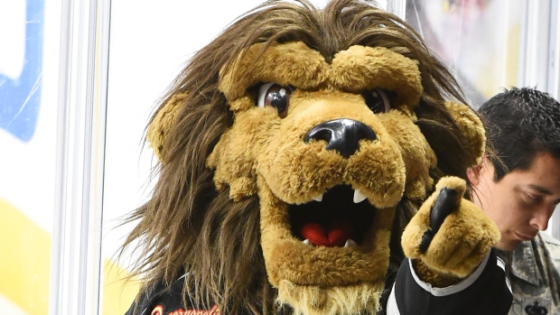 Toronto Maple Leafs' Auston Matthews got a giant tattoo of a lion wearing a  crown