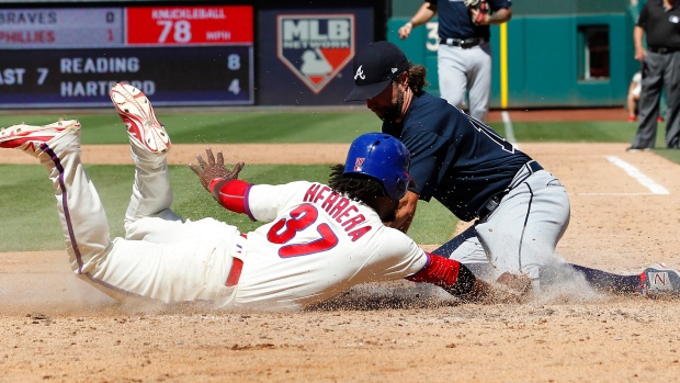 Nick Markakis' walk-off hit lifts Orioles over Royals