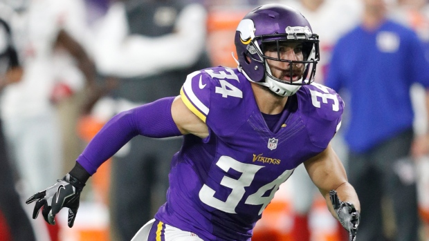 Minnesota Vikings claim ex-starting safety Andrew Sendejo off waivers 