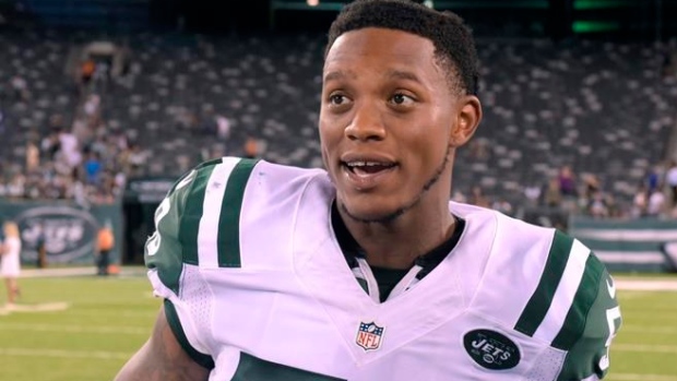 The New York Jets cap off a busy day by trading LB Darron Lee to the Chiefs, NFL News, Rankings and Statistics