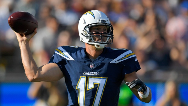 Chargers frustrated after Chiefs' Patrick Mahomes directs winning