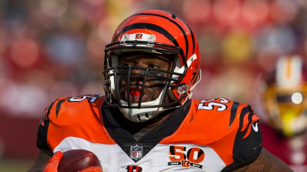 Vontaze Burfict leaves Browns game with possible injury