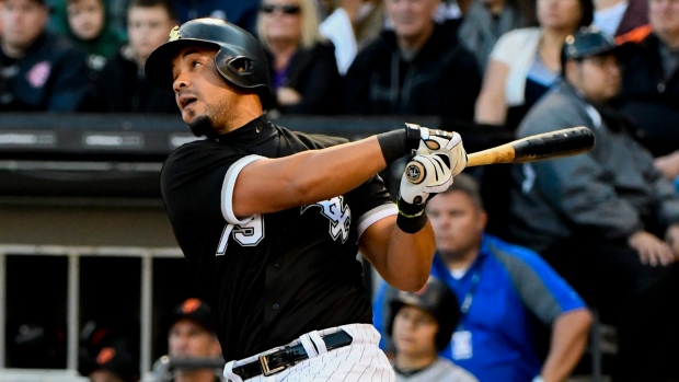 Jose Abreu hits for cycle, Chicago White Sox maul San Francisco