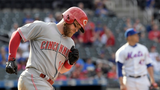 Tucker Barnhart open to extension with Tigers