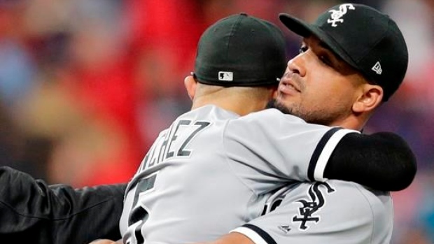 Carlos Rodon, Rick Renteria on Rodon's separate spring training work