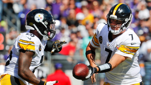 A Ravens-Steelers game of old broke out at Heinz Field - Behind