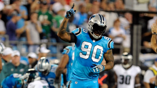 Former Chicago Bear Julius Peppers announces retirement after 17 NFL  seasons