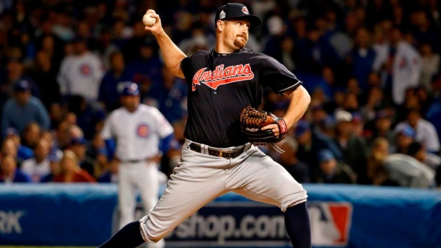 Guardians sign free agent Bryan Shaw for 2022 season