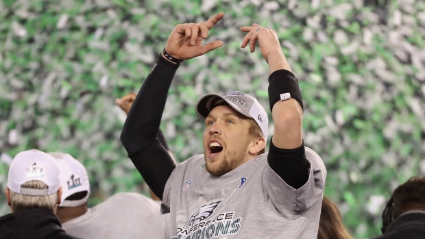 NFC Championship Game: Nick Foles, Eagles fly into Super Bowl, rout Vikings  38-7