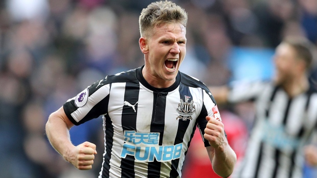 Newcastle midfielder Matt Ritchie facing 'lengthy lay-off' with ...